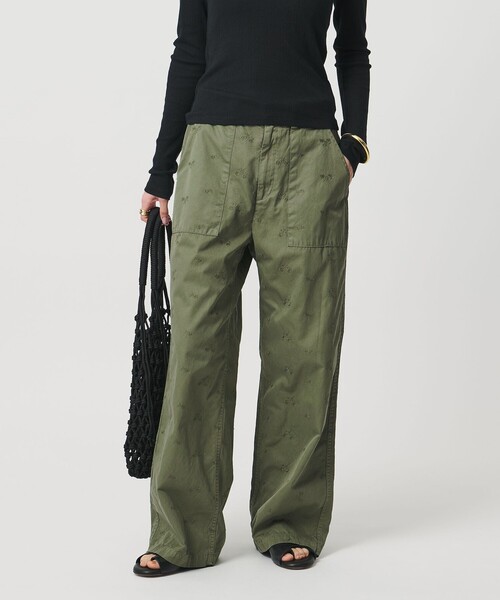 TICCA(ティッカ)の「【別注】<TICCA>エンブロイダリー ペインターパンツ(その他パンツ・レディース・オリーブ・1/0)」の2枚目の写真