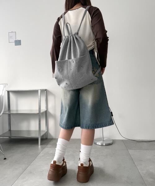 WEGO(ウィゴー)の「WEGO/ハトメデザインナップサック(バックパック/リュック・レディース・ブラック/グレー/ブラック系その他・FREE)」の6枚目の写真