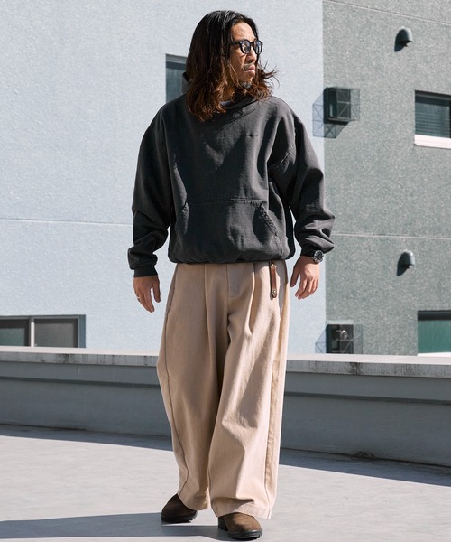 MINE（マイン）の「MINE/マイン DYE-HOODIE-14OZ 裏起毛素材 USAコットン プルオーバーパーカー（パーカー・メンズ・オリーブ/ブラック・2/4/3/5/1）」の10枚目の写真