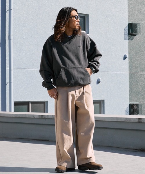 MINE（マイン）の「MINE/マイン DYE-HOODIE-14OZ 裏起毛素材 USAコットン プルオーバーパーカー（パーカー・メンズ・オリーブ/ブラック・2/4/3/5/1）」の11枚目の写真