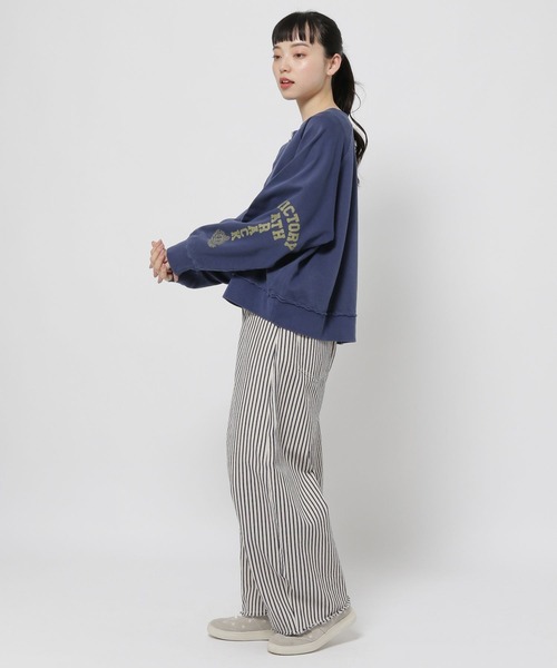 niko and...（ニコアンド）の「スリーブロゴハーフZIPプルオーバー（スウェット・レディース・ライトグレー/ネイビー/セージグリーン・MEDIUM/LARGE）」の17枚目の写真