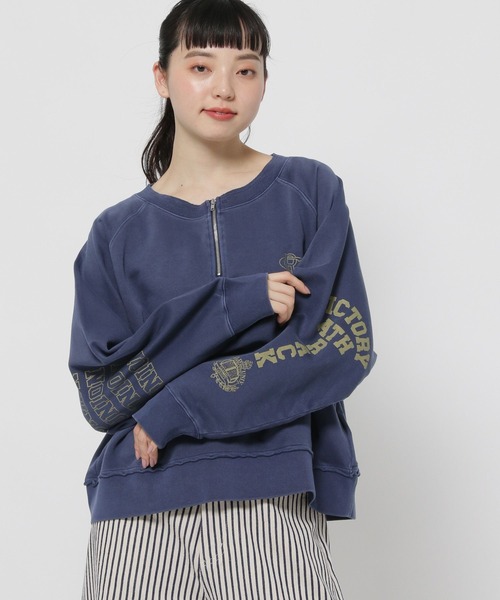 niko and...（ニコアンド）の「スリーブロゴハーフZIPプルオーバー（スウェット・レディース・ライトグレー/ネイビー/セージグリーン・MEDIUM/LARGE）」の18枚目の写真