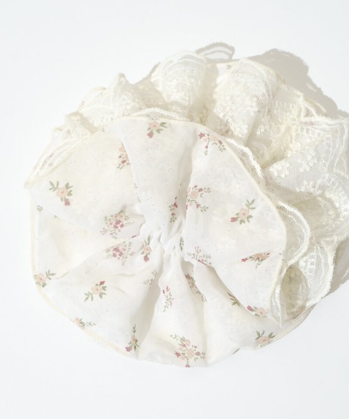 flower（フラワー）の「エアリーレースシュシュ（シュシュ・レディース・ピンク/ホワイト・FREE）」の4枚目の写真