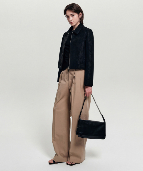LOOKAST（ルックキャスト）の「リブビーガンレザージップアップジャケット_ブラック / LIV VEGAN LEATHER ZIP UP JACKET_BLACK（ライダースジャケット・レディース・ブラック・SMALL/MEDIUM）」の2枚目の写真