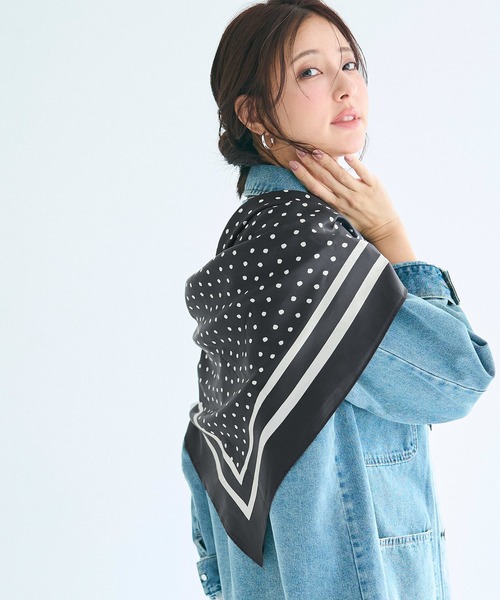 coca(coca)(コカ)の「ドット大判スカーフ(バンダナ/スカーフ・レディース・ブラック・ONE SIZE)」の10枚目の写真