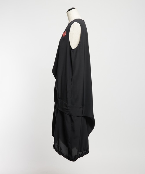 gomme（ゴム）の「シーリングタックワンピース（ワンピース・レディース・ブラック・MEDIUM）」の9枚目の写真