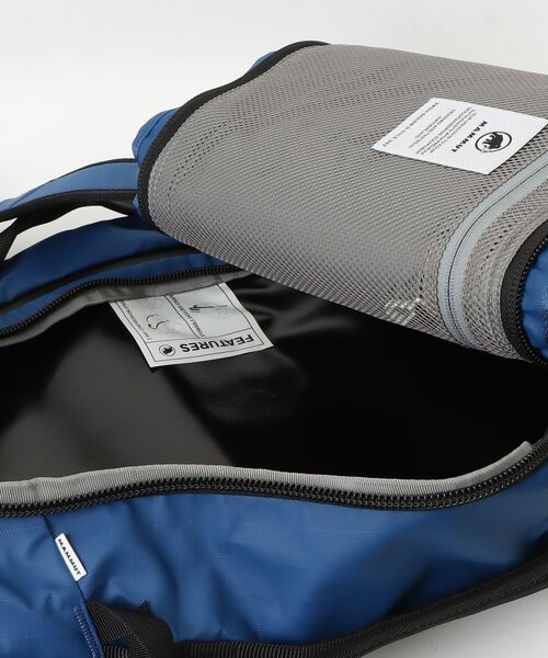 Mammut(マムート)の「【背負えるダッフルバッグ】カーゴ 35L / Cargo 35(ボストンバッグ・メンズ・ブルー・35L)」の5枚目の写真