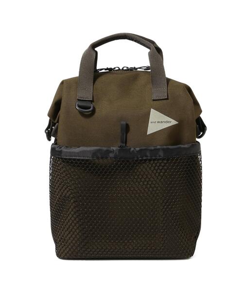 and wander(アンドワンダー)の「and wander/アンドワンダー PE/CO 2way bag(ショルダーバッグ・メンズ・カーキ/ブラック・F)」の3枚目の写真
