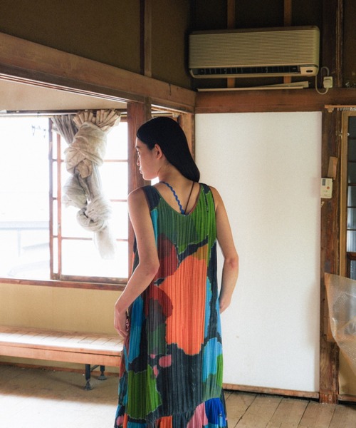 PAMM(パム)の「紙絵花のプリーツワンピース(ワンピース・レディース・その他・フリー)」の6枚目の写真