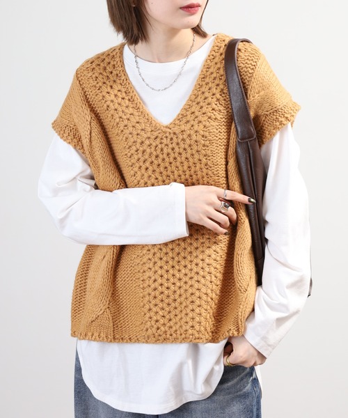 SO（エスオー）の「ニットベスト（ベスト・レディース・グレー系その他/キャメル・F）」の12枚目の写真