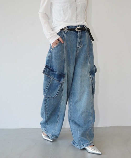 chuclla(チュクラ)の「ワイドカーゴデニムパンツ chw26s163(デニムパンツ・レディース・グレイッシュベージュ/ブルー・S/M/L)」の9枚目の写真
