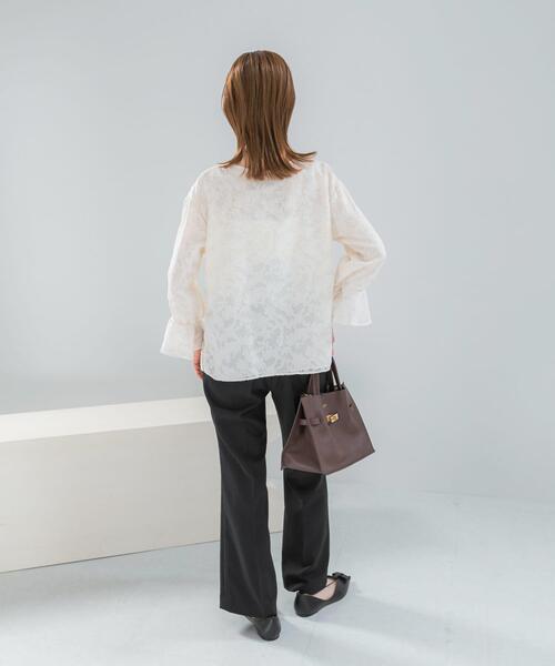 URBAN RESEARCH ROSSO WOMEN(アーバンリサーチ ロッソ)の「『WEB限定』ジャガードブラウス(シャツ/ブラウス・レディース・ブルー系その他/アイボリー・FREE)」の6枚目の写真