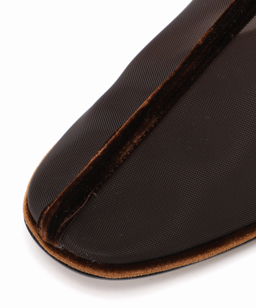 GRISE（グリーズ）の「GRISEシアー×ベルベットミュール（サンダル・レディース・レッド/パープル/ブラウン・LARGE/X-LARGE/SMALL/MEDIUM）」の4枚目の写真