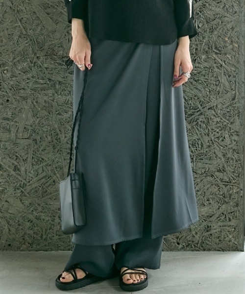 Soiunique（スワユニーク）の「とろみ素材スカート見えカフェパンツ ［Soiunique］（その他パンツ・レディース・ブラック/チャコール・L～LL/M～Ｌ）」の3枚目の写真