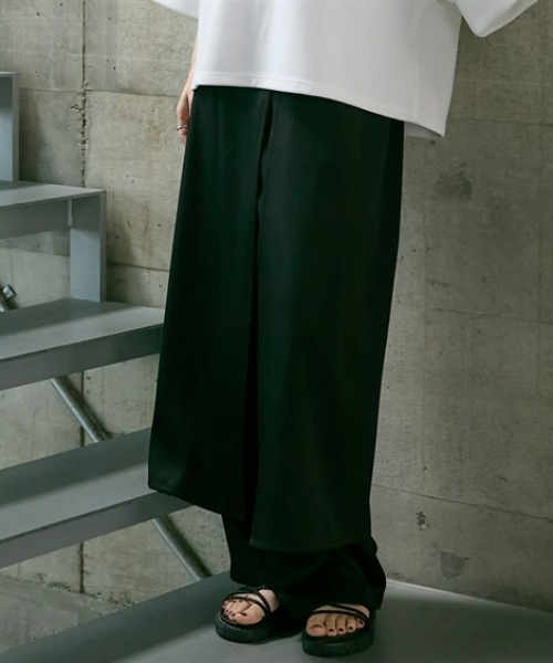 Soiunique（スワユニーク）の「とろみ素材スカート見えカフェパンツ ［Soiunique］（その他パンツ・レディース・ブラック/チャコール・L～LL/M～Ｌ）」の11枚目の写真