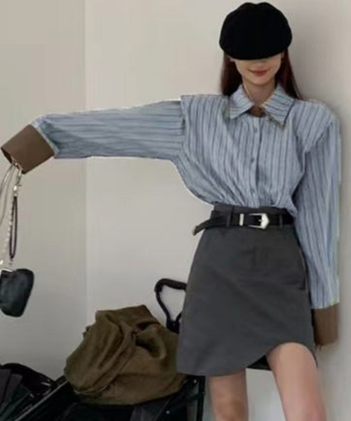 DAY CLOSET(デイ クローゼット)の「【2WAY羽織りとしても】長袖 ダブルカラー ストライプ柄 開襟シャツ レディース(シャツ/ブラウス・レディース・ブルー系その他・M)」の2枚目の写真
