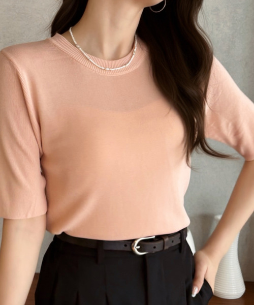 Eclat one（エクラワン）の「【Eclat one】シンプル クルーネック 半袖 ニットTシャツ（Tシャツ/カットソー・レディース・アイボリー/ブラック/チャコール/ピンク・FREE）」の4枚目の写真