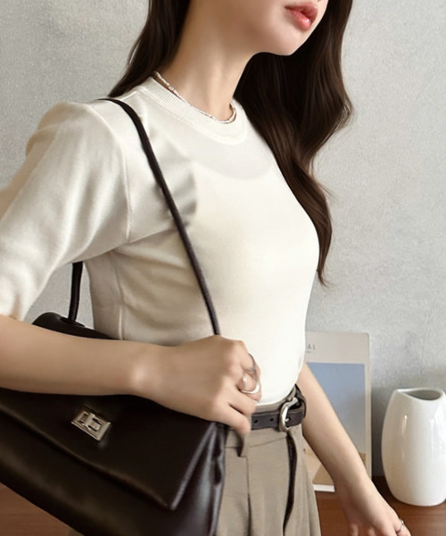 Eclat one（エクラワン）の「【Eclat one】シンプル クルーネック 半袖 ニットTシャツ（Tシャツ/カットソー・レディース・アイボリー/ブラック/チャコール/ピンク・FREE）」の7枚目の写真