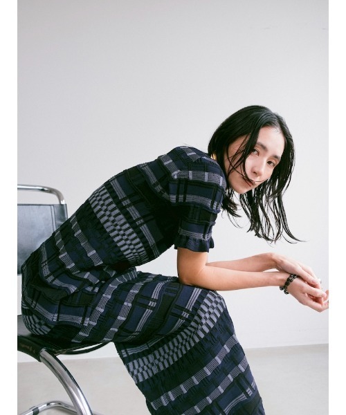 Ruh Dhan(ルーダン)の「Vital Layers Skirt(スカート・レディース・ブラウン/オレンジ/ネイビー・FREE)」の15枚目の写真