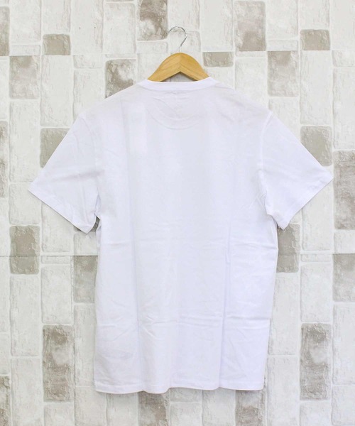 Calvin Klein(カルバン・クライン)の「CKJ メタリックモノグラムロゴTシャツ SS METALLIC MONOGRAM LOGO TEE(Tシャツ/カットソー・メンズ・ホワイト・XL/L/M)」の3枚目の写真