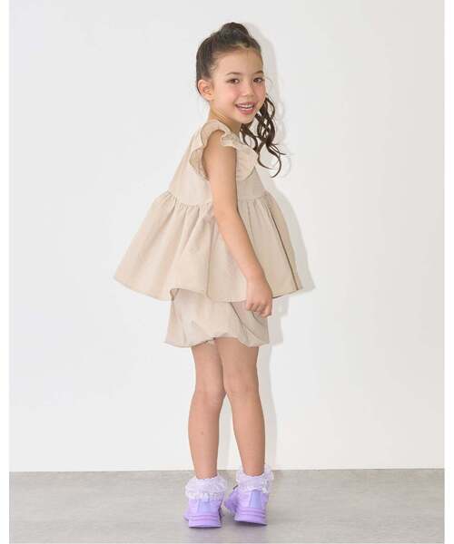 Lycee mine(リセマイン)の「【セットアップ】なみなみペプラムブラウス・バルーンパンツセット【子供服】【キッズ】【女の子】(セットアップ・キッズ・ライトピンク/ライトベージュ/ネイビー/エメラルド/サックスブルー・110cm/100cm/130cm/120cm/140cm/150cm)」の9枚目の写真