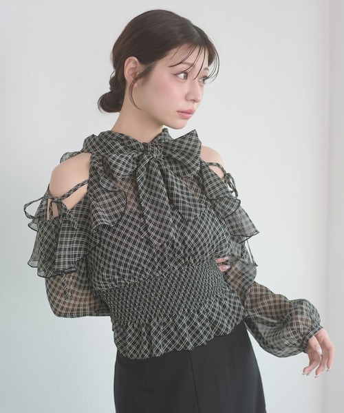 Ambre Neige(アンブルネージュ)の「2way back ribbon blouse / 2WAYバックリボンブラウス(シャツ/ブラウス・レディース・ブラック/オフホワイト/ピンクベージュ・FREE)」の18枚目の写真