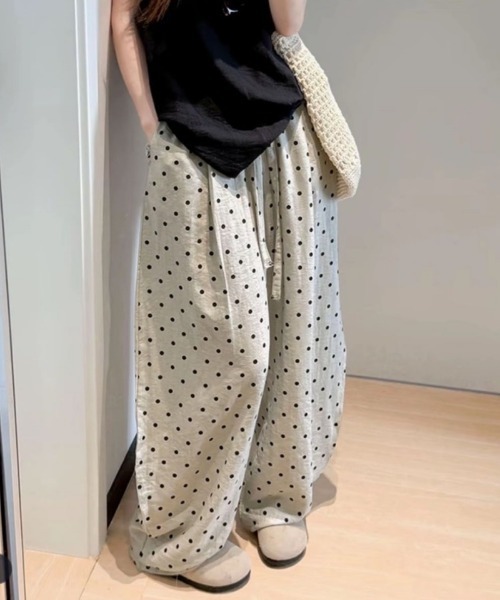 Ritzy(リッツィー)の「ドット柄 リネン混 ワイドイージーパンツ(その他パンツ・レディース・ホワイト/ベージュ/ブラック・M/L/S)」の3枚目の写真