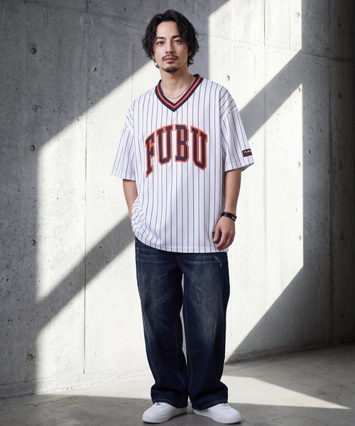 FUBU( フブ)の「【FUBU/フブ】PATCH V NECK T-SHIRTS/パッチVネックTシャツ(Tシャツ/カットソー・メンズ・レオパード/ブラック/ホワイト・XL/M/L)」の8枚目の写真