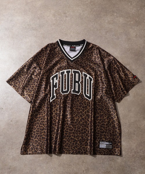 FUBU( フブ)の「【FUBU/フブ】PATCH V NECK T-SHIRTS/パッチVネックTシャツ(Tシャツ/カットソー・メンズ・レオパード/ブラック/ホワイト・XL/M/L)」の18枚目の写真