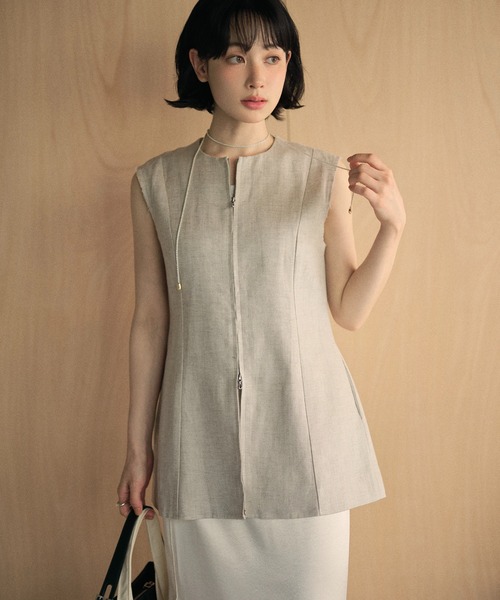 LAULEN（ローレン）の「linen blend double zip vest /リネンブレンドダブルジップノースリーブベスト（ベスト・レディース・ベージュ/ブラック・FREE）」の19枚目の写真