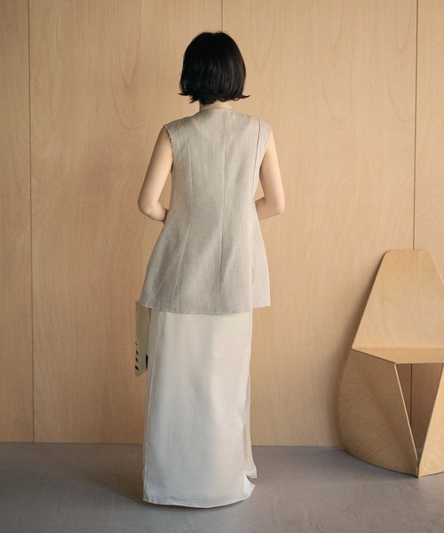 LAULEN（ローレン）の「linen blend double zip vest /リネンブレンドダブルジップノースリーブベスト（ベスト・レディース・ベージュ/ブラック・FREE）」の12枚目の写真