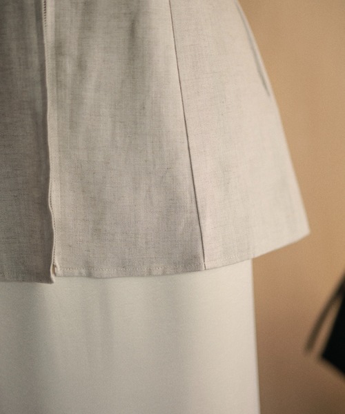 LAULEN（ローレン）の「linen blend double zip vest /リネンブレンドダブルジップノースリーブベスト（ベスト・レディース・ベージュ/ブラック・FREE）」の4枚目の写真