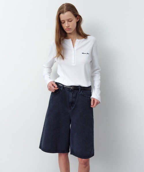 LEVAR（レバー）の「Relaxed Wide Bermuda Denim - Stone Navy（デニムパンツ・レディース・その他・SMALL/MEDIUM/LARGE）」の4枚目の写真