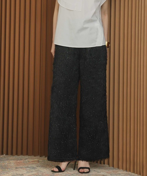 ELFRANK(エルフランク)の「フェザーフリンジセミワイドパンツ ウエストゴム(その他パンツ・レディース・オフホワイト/ブラック・L/M/S)」の17枚目の写真