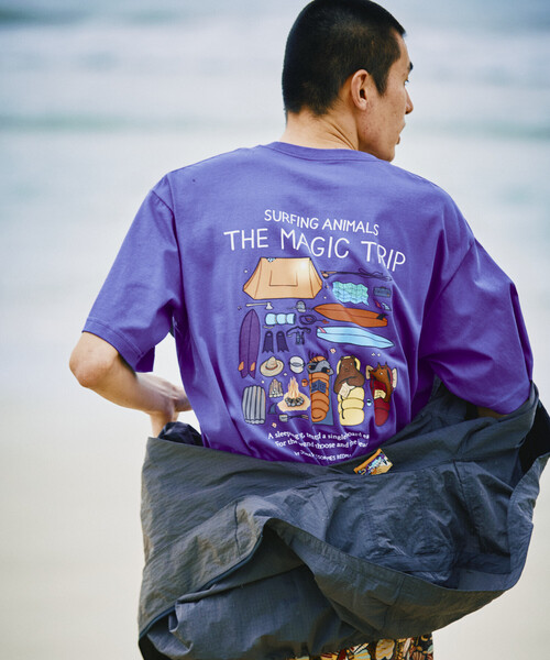 Jonas Claesson（ジョナスクレアッソン）の「JONAS CLAESSON/ジョナス クレアッソン The magic trip Short Sleeve Tee/ザ マジックトリップ バックプリントTシャツ（Tシャツ/カットソー・メンズ・ホワイト/ブルー/ブラック・LARGE/MEDIUM）」の19枚目の写真