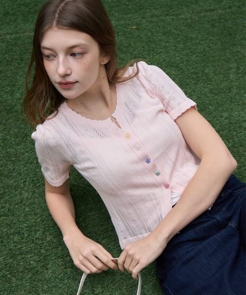 Birthday room(バースデイルーム)の「アソートボタン半袖カーディガン/Assorted Button Short-Sleeve Cardigan(カーディガン/ボレロ・レディース・グレー/ホワイト/ピンク・FREE)」の3枚目の写真