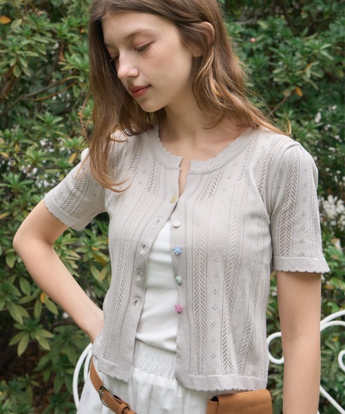 Birthday room(バースデイルーム)の「アソートボタン半袖カーディガン/Assorted Button Short-Sleeve Cardigan(カーディガン/ボレロ・レディース・グレー/ホワイト/ピンク・FREE)」の10枚目の写真