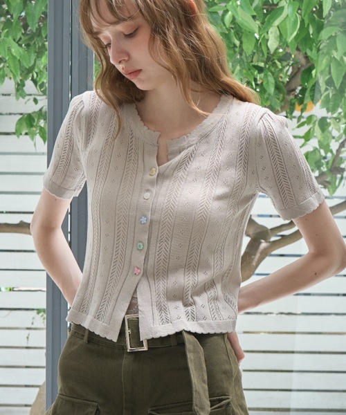 Birthday room(バースデイルーム)の「アソートボタン半袖カーディガン/Assorted Button Short-Sleeve Cardigan(カーディガン/ボレロ・レディース・グレー/ホワイト/ピンク・FREE)」の8枚目の写真