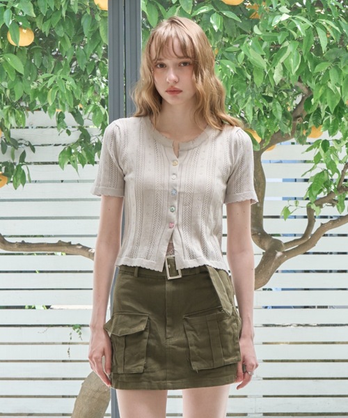 Birthday room(バースデイルーム)の「アソートボタン半袖カーディガン/Assorted Button Short-Sleeve Cardigan(カーディガン/ボレロ・レディース・グレー/ホワイト/ピンク・FREE)」の4枚目の写真