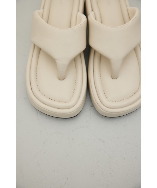 STYLEMIXER(スタイルミキサー)の「プラットフォームトングサンダル(サンダル・レディース・ライトベージュ/ブラック・LARGE/MEDIUM/SMALL)」の9枚目の写真
