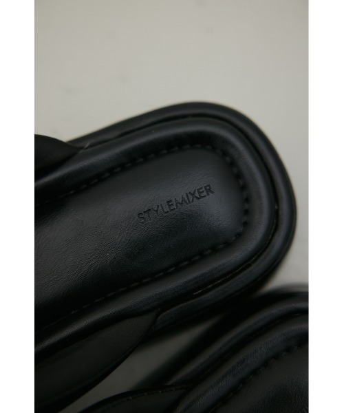 STYLEMIXER(スタイルミキサー)の「プラットフォームトングサンダル(サンダル・レディース・ライトベージュ/ブラック・LARGE/MEDIUM/SMALL)」の21枚目の写真
