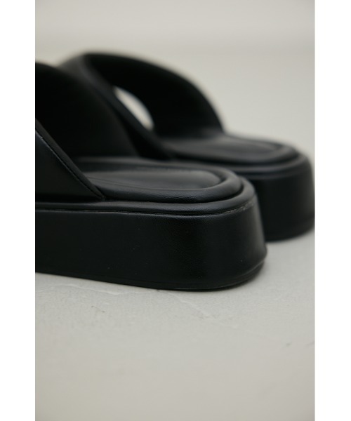 STYLEMIXER(スタイルミキサー)の「プラットフォームトングサンダル(サンダル・レディース・ライトベージュ/ブラック・LARGE/MEDIUM/SMALL)」の22枚目の写真
