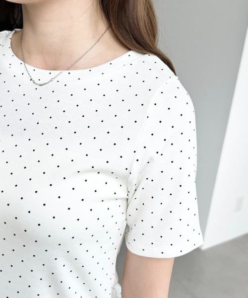 moment+(モーメントプラス)の「裾フリルレース半袖カットソー(Tシャツ/カットソー・レディース・杢グレー/ブラック系その他/ホワイト系その他/オフホワイト/ブラック/イエロー・M)」の17枚目の写真