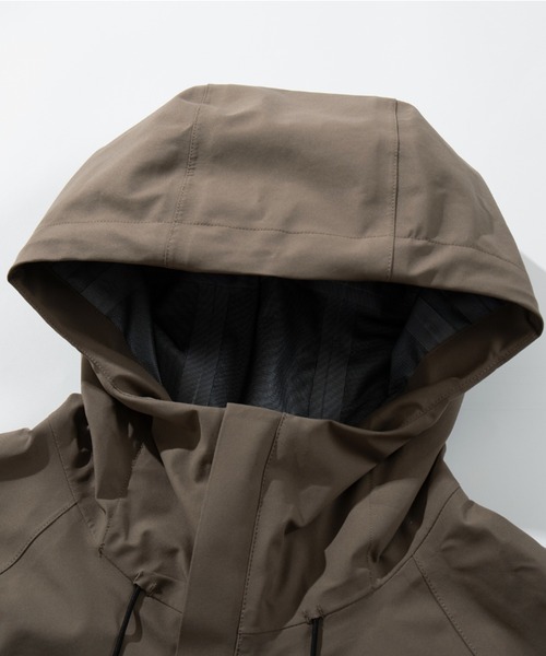 S'more(スモア)の「3-layer shell jacket(マウンテンパーカー・メンズ・ライトカーキ/ネイビー・X-LARGE/LARGE/MEDIUM/SMALL/WS)」の7枚目の写真