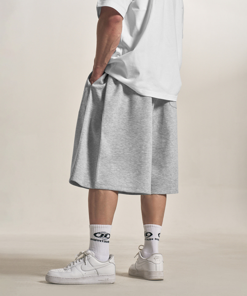 BORN TO WIN（ボーントゥウィン）の「SILVER B-SOFT TOUCH SIDE TWO TUCK BERMUDA PANTS [MELANGE GREY]（その他パンツ・メンズ・その他・1/2）」の3枚目の写真