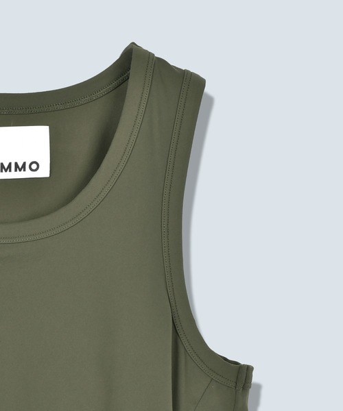 OMMO(オーエムエムオー)の「LINE SLIT TUCK TOP(Tシャツ/カットソー・レディース・ホワイト/ブラック/カーキ・FREE/38)」の12枚目の写真