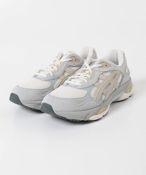 ASICS(アシックス)の「ASICS GEL-NYC 2.0(スニーカー・メンズ・ホワイト系その他・27/26.5/26/30.5/29.5/29/28.5/28/27.5)」の2枚目の写真