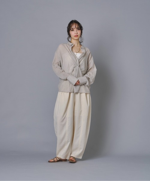 terrace(テラス)の「前後2WAYクロスシャツ(シャツ/ブラウス・レディース・カーキブラウン/チャコール/グレイッシュベージュ・FREE)」の18枚目の写真