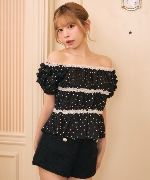 TITTY&CO.(ティティーアンドコー)の「ドットフリルギャザーブラウス(シャツ/ブラウス・レディース・ホワイト/ブラック・FREE)」の15枚目の写真
