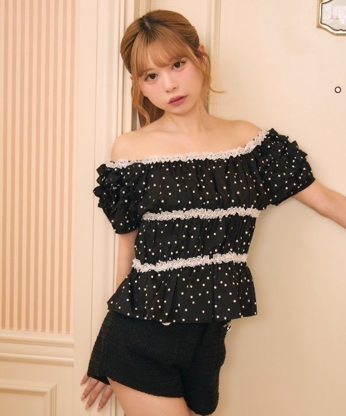 TITTY&CO.(ティティーアンドコー)の「ドットフリルギャザーブラウス(シャツ/ブラウス・レディース・ホワイト/ブラック・FREE)」の16枚目の写真